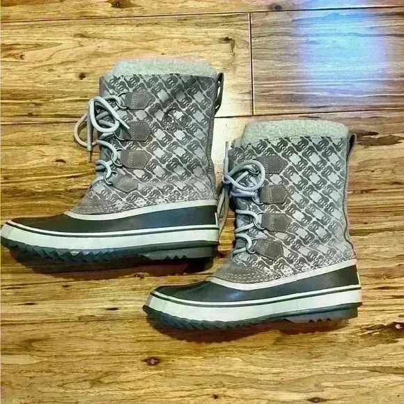 Sorel Women’s 1964 PAC Waterproof Winter‎ Snow Boots Beige/Grey Size 9 - Picture 2 of 8